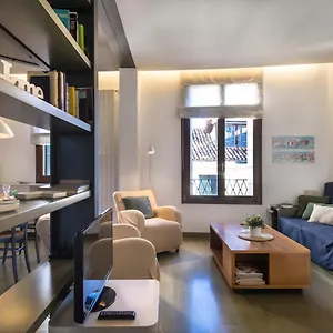 Apartment Mansardina - 1 Min From Accademia - Duplex Stylish And Cosy, Venice